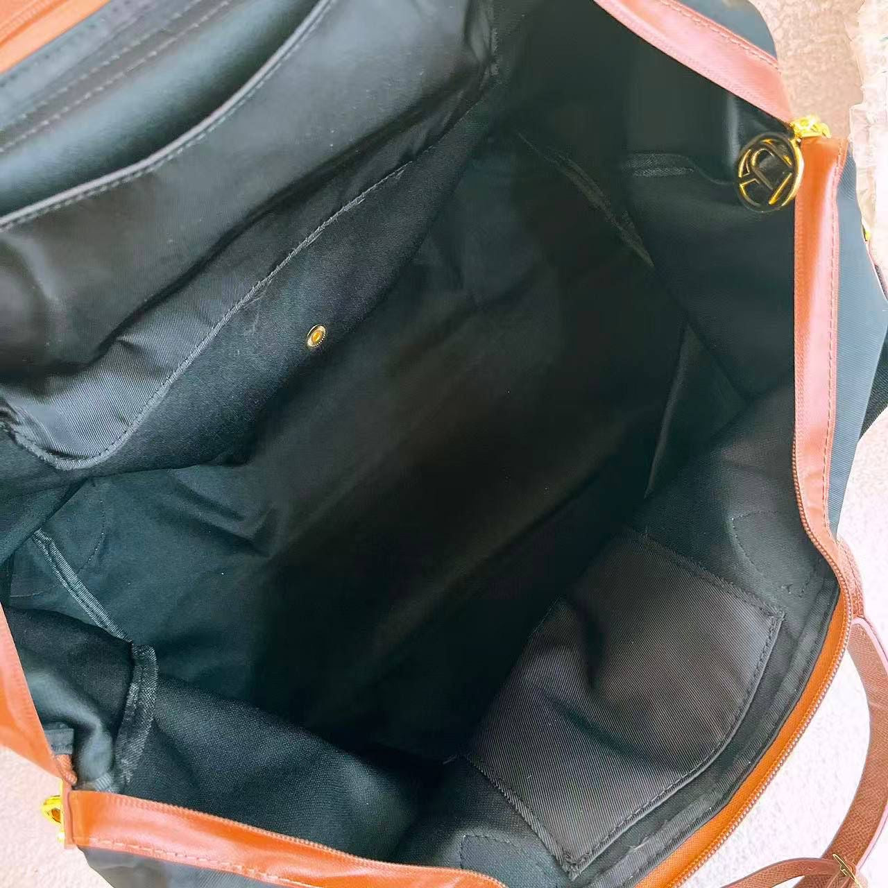 L’Oréal Beauty Large Nylon Bag