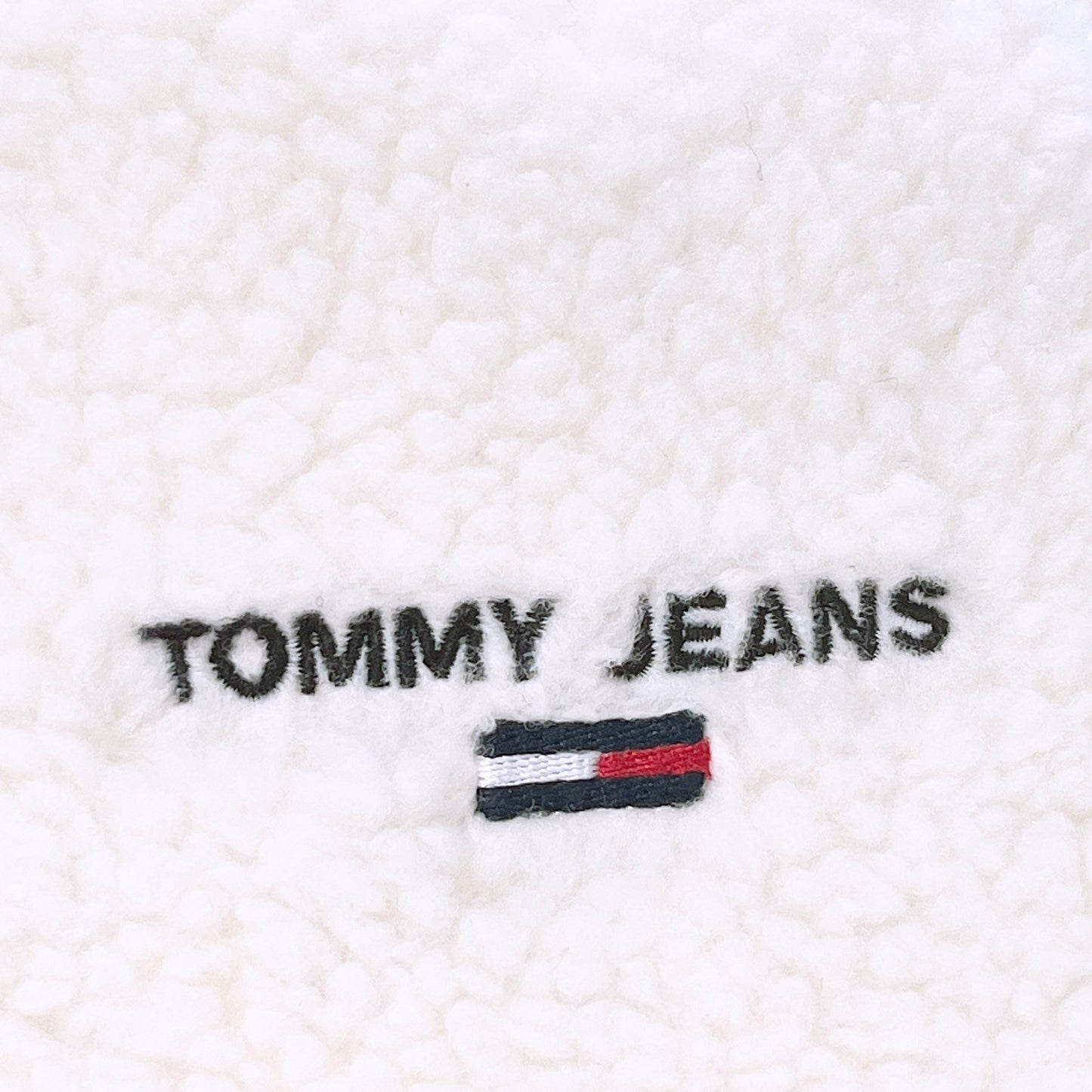 Tommy Jeans small imitation lambskin embroidery LOGO round cross-body bag