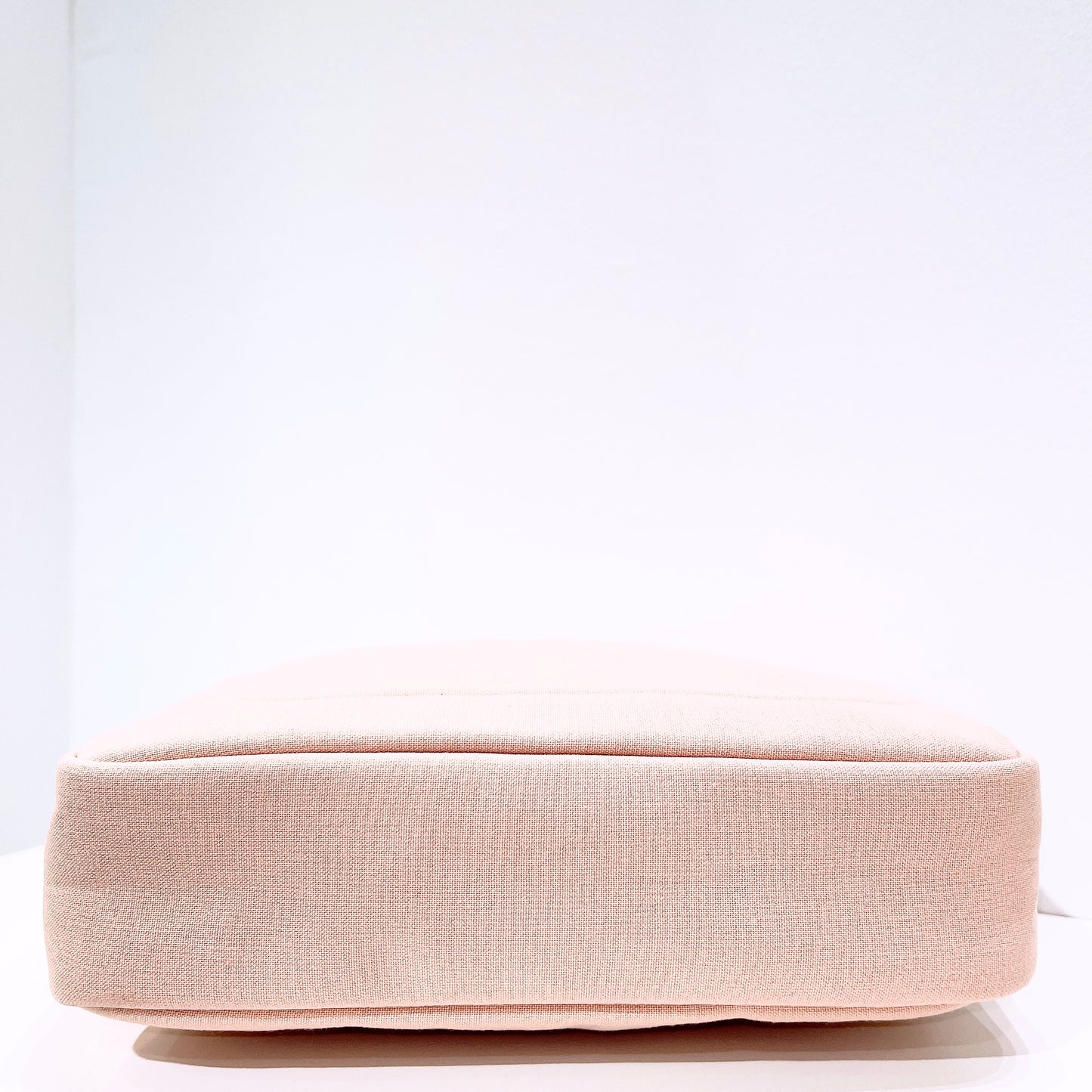 Valentino Beaute Light Pink Large Pouch With Chain