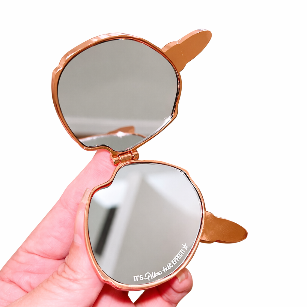 Charlotte Tilbury Lipstick modelling mirror and mobile phone holder