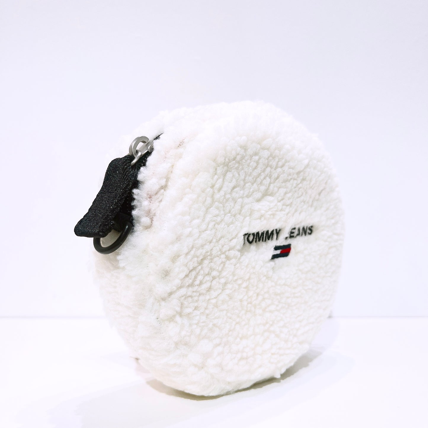Tommy Jeans small imitation lambskin embroidery LOGO round cross-body bag