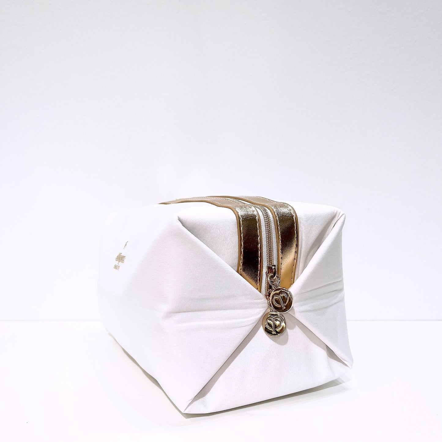 Cle de peau Makeup bag