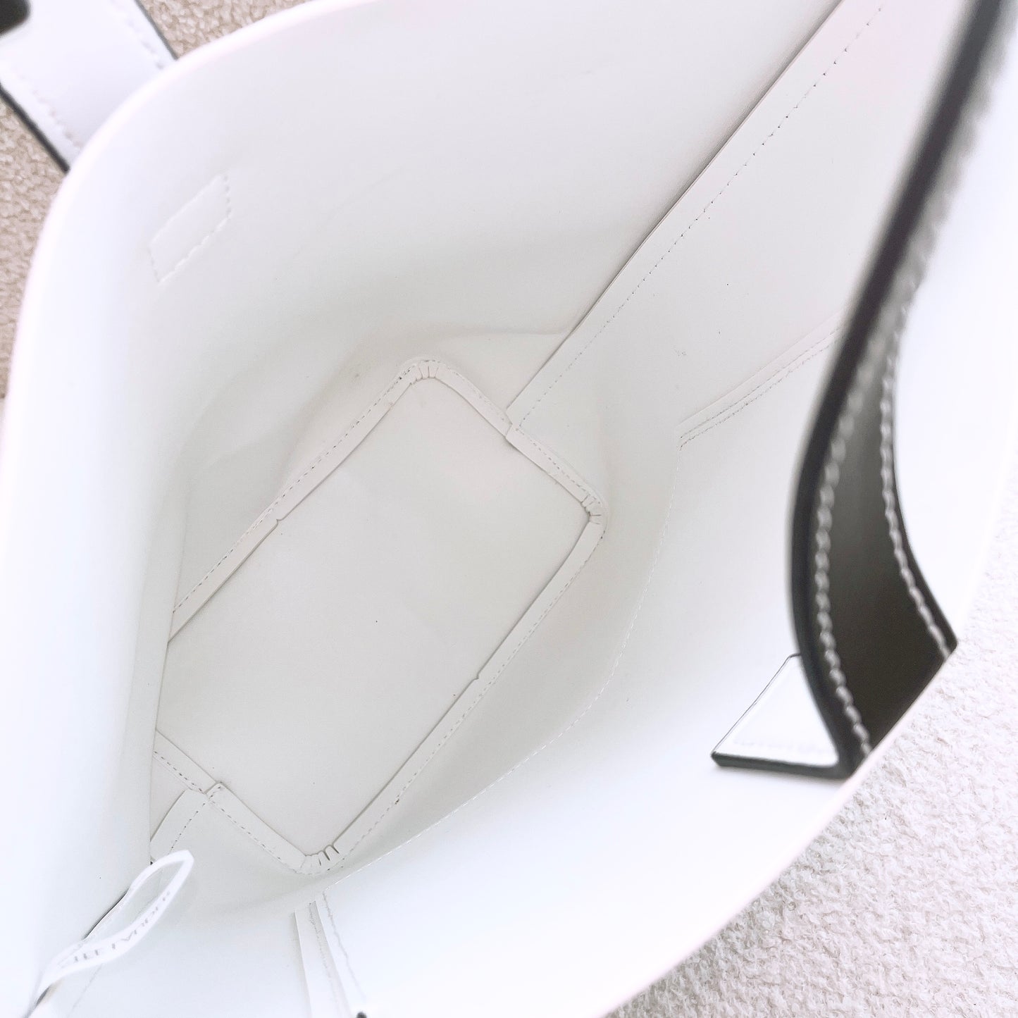 Estee Lauder Parfum Leather Tote Black