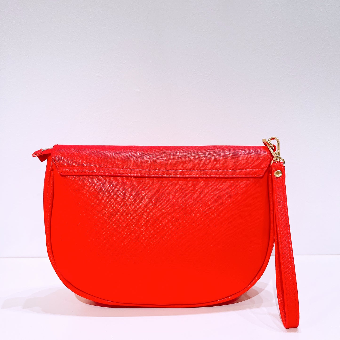 SHISEIDO Red Wristlet