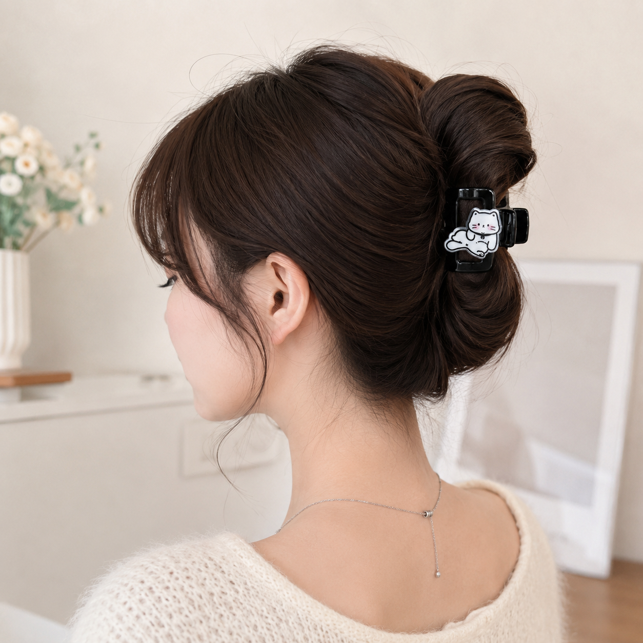 Cute Cat Hair Claw