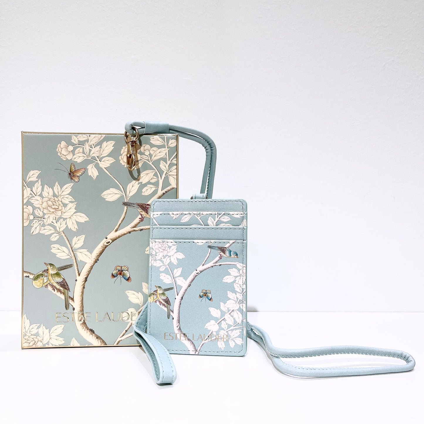 Estée Lauder Flower PU Leather Card Sleeve Wallet with Lanyard