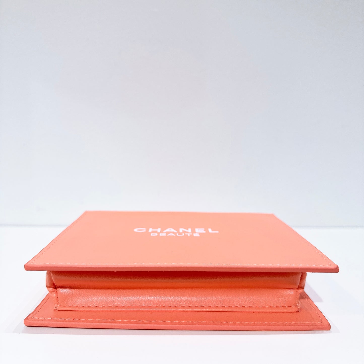 Chanel Makeup Takeaways Nature Geta way Limited Edit Pink Orange Pouch