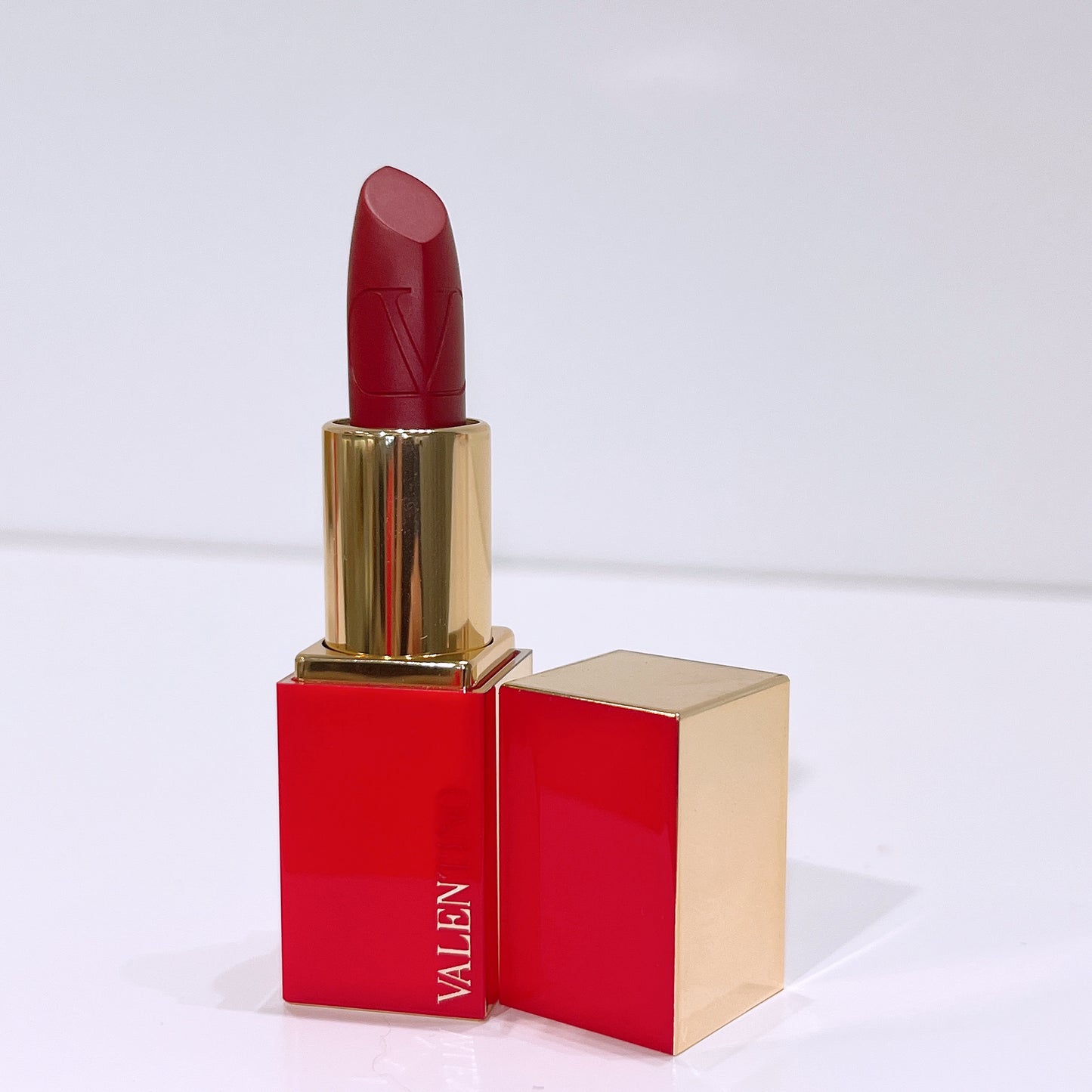 Mini Rosso Valentino Lipstick Matte 219A star Studded 2g