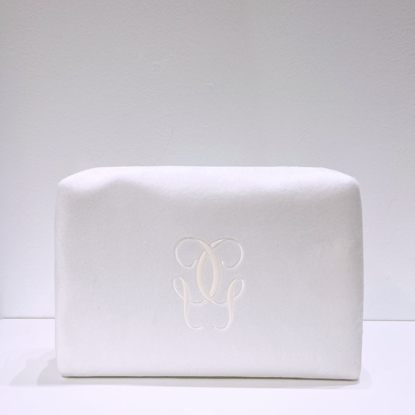 Guerlain Velvet White Cosmetic Bag