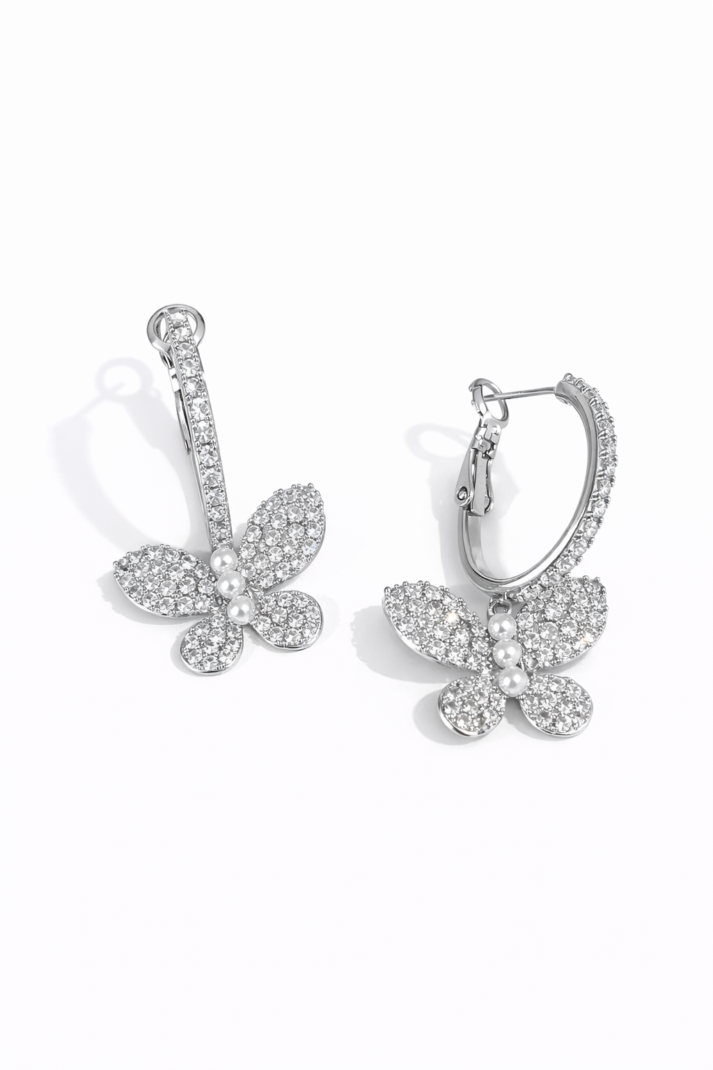 Butterfly pearl crystal earrings
