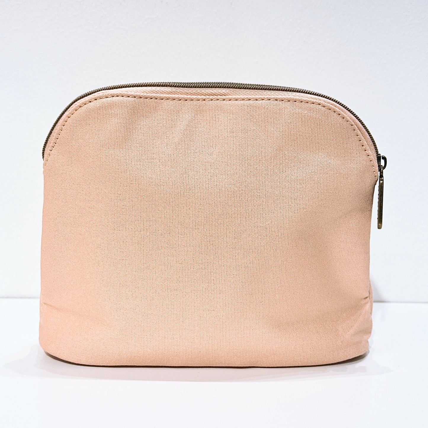 Gucci Beauty pink cosmetic bag