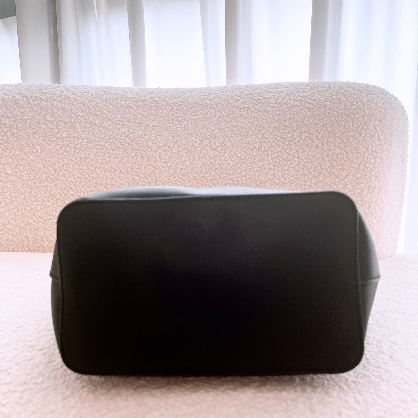 Estee Lauder Parfum Leather Tote Black