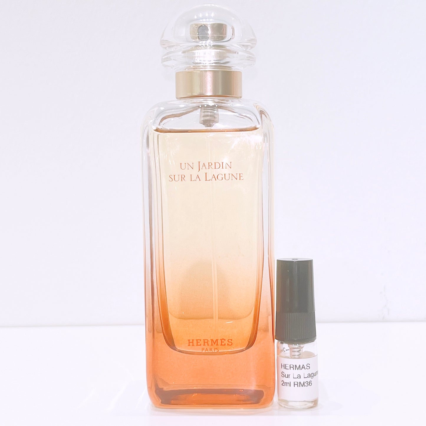 Un Jardin Sur La Lagune Hermès for women and men decanted 2ml