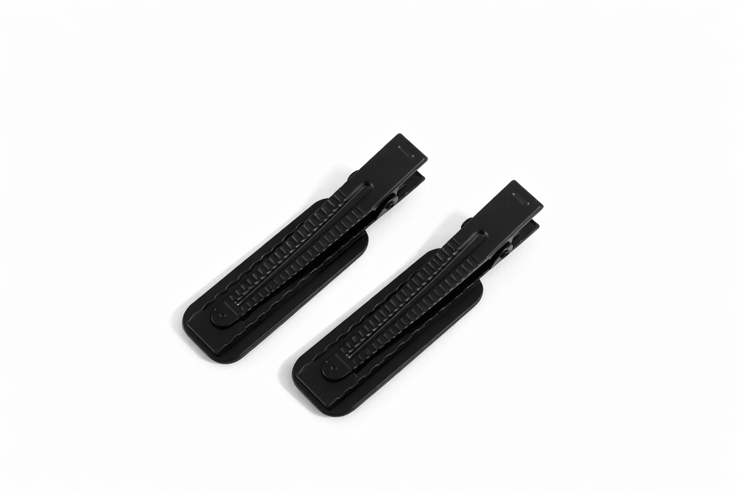 Valentino VIP gift black V-standard hair clip