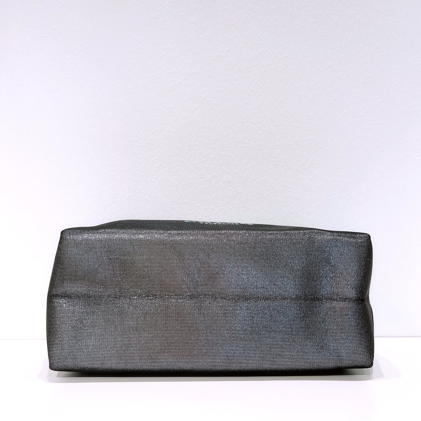Coach Fragrance Silver Glitter Large Toiletry Cosmetic Bag
