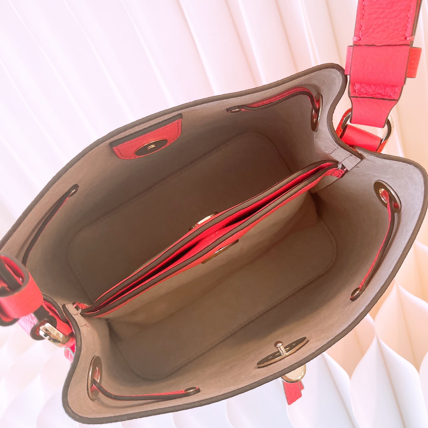 Kate Spade Eva Bucket Bag With Drawstring Red