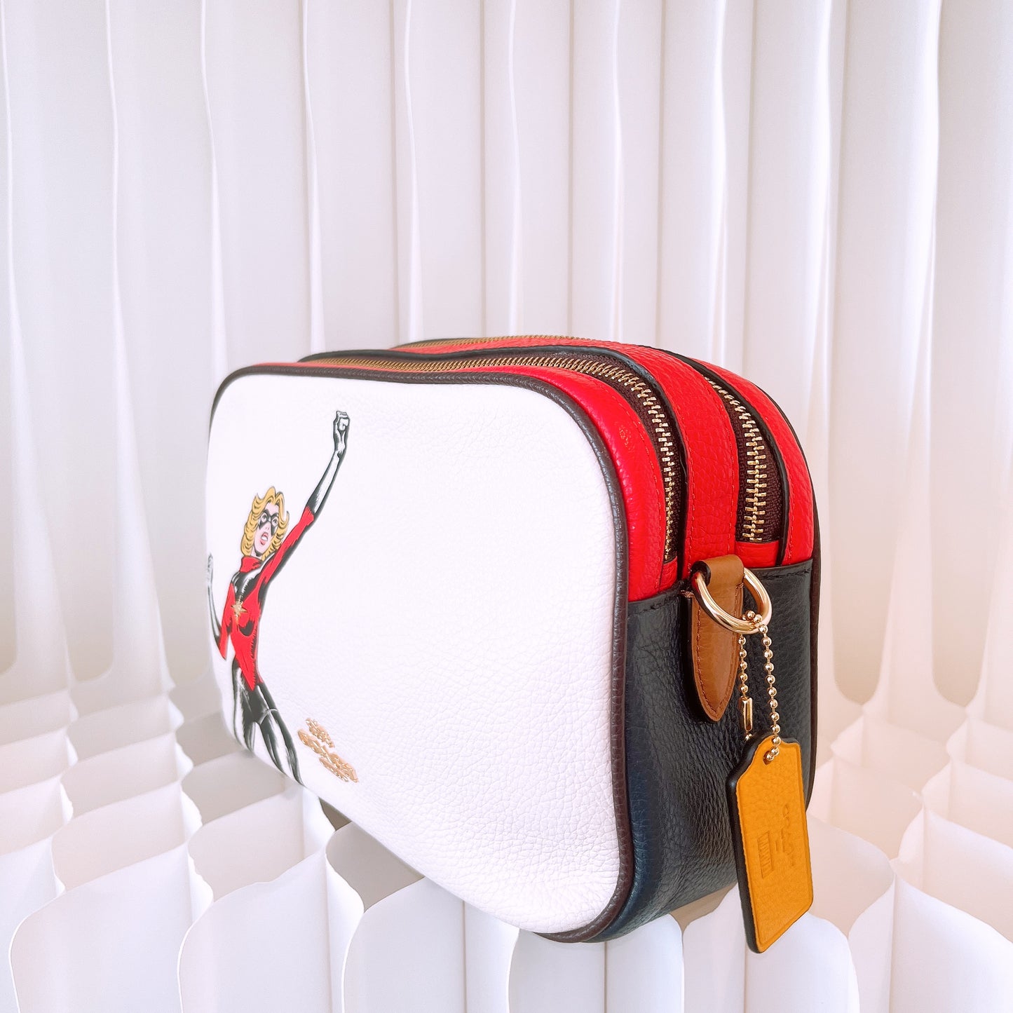 Coach 2545 X Marvel Jes Crossbody With Carol (Limited Edition)