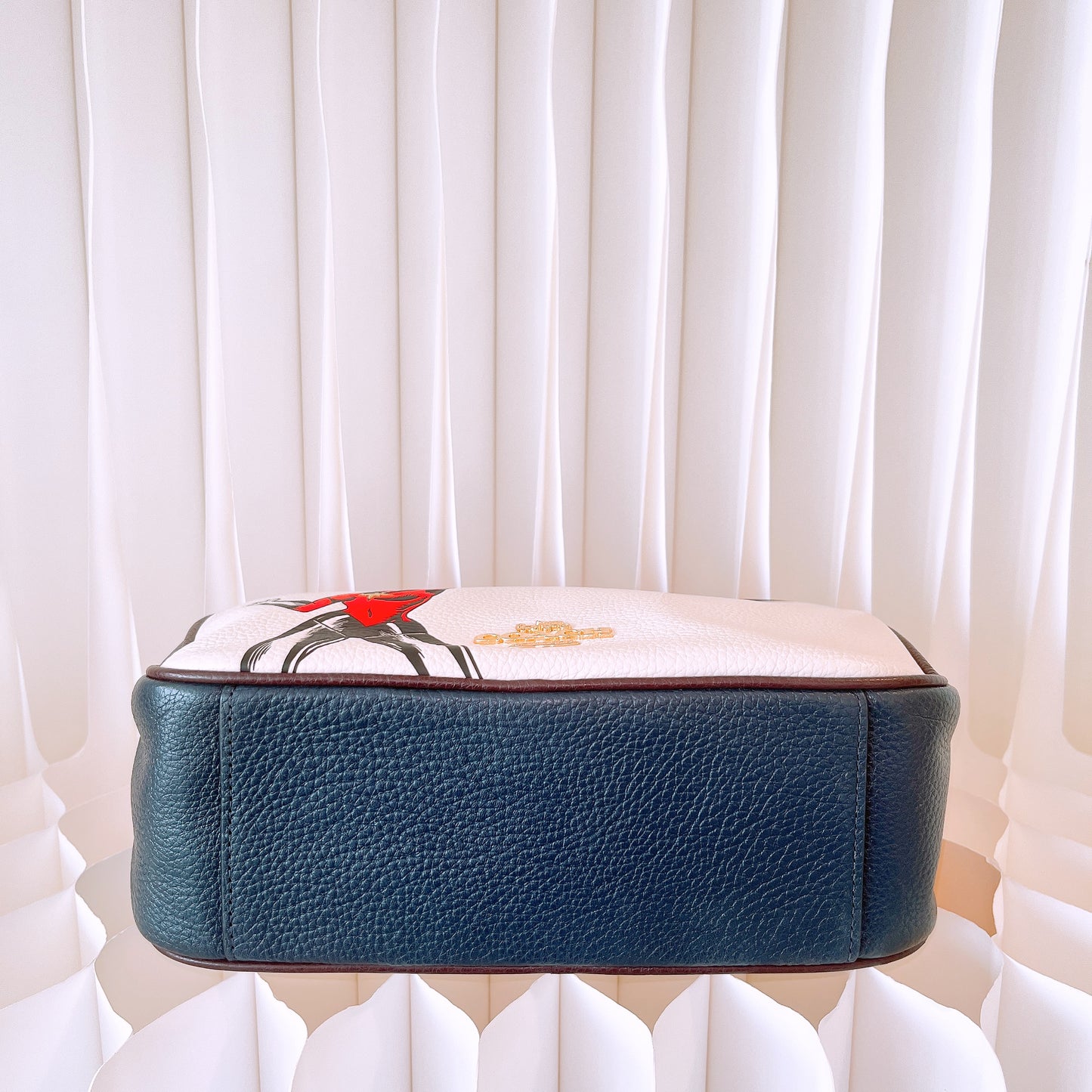Coach 2545 X Marvel Jes Crossbody With Carol (Limited Edition)