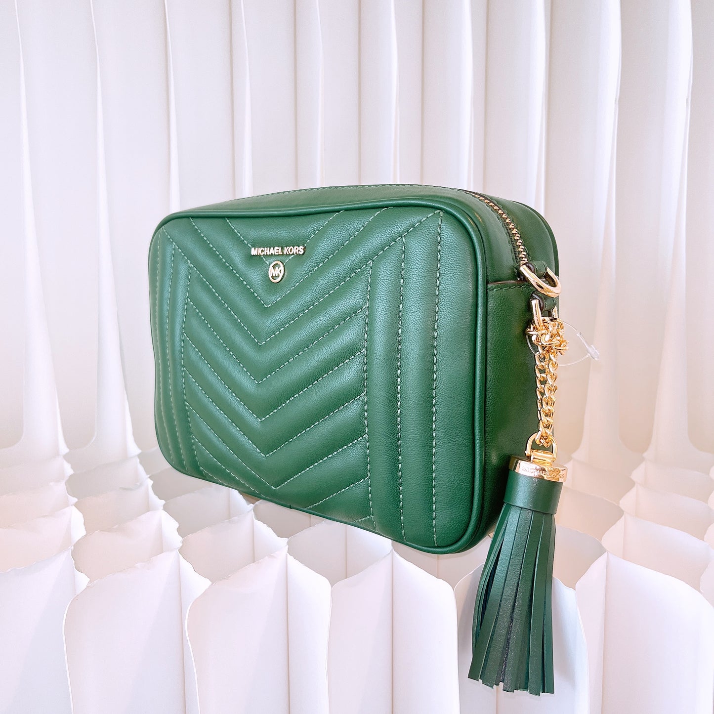 Michael Kors Jet Set Medium Quilted Leather Camera Bag