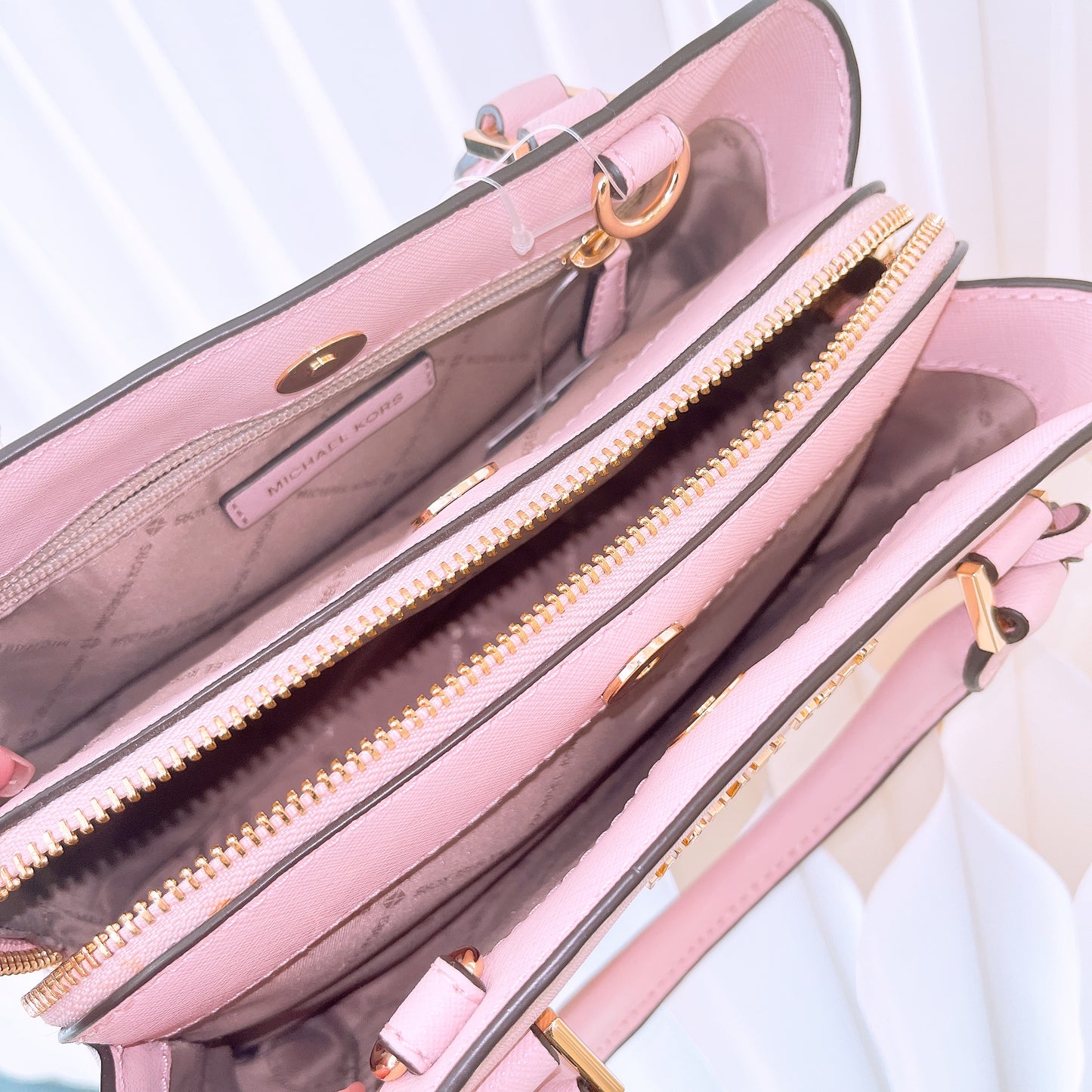 Michael Kors Savannah Small Satchel Pink