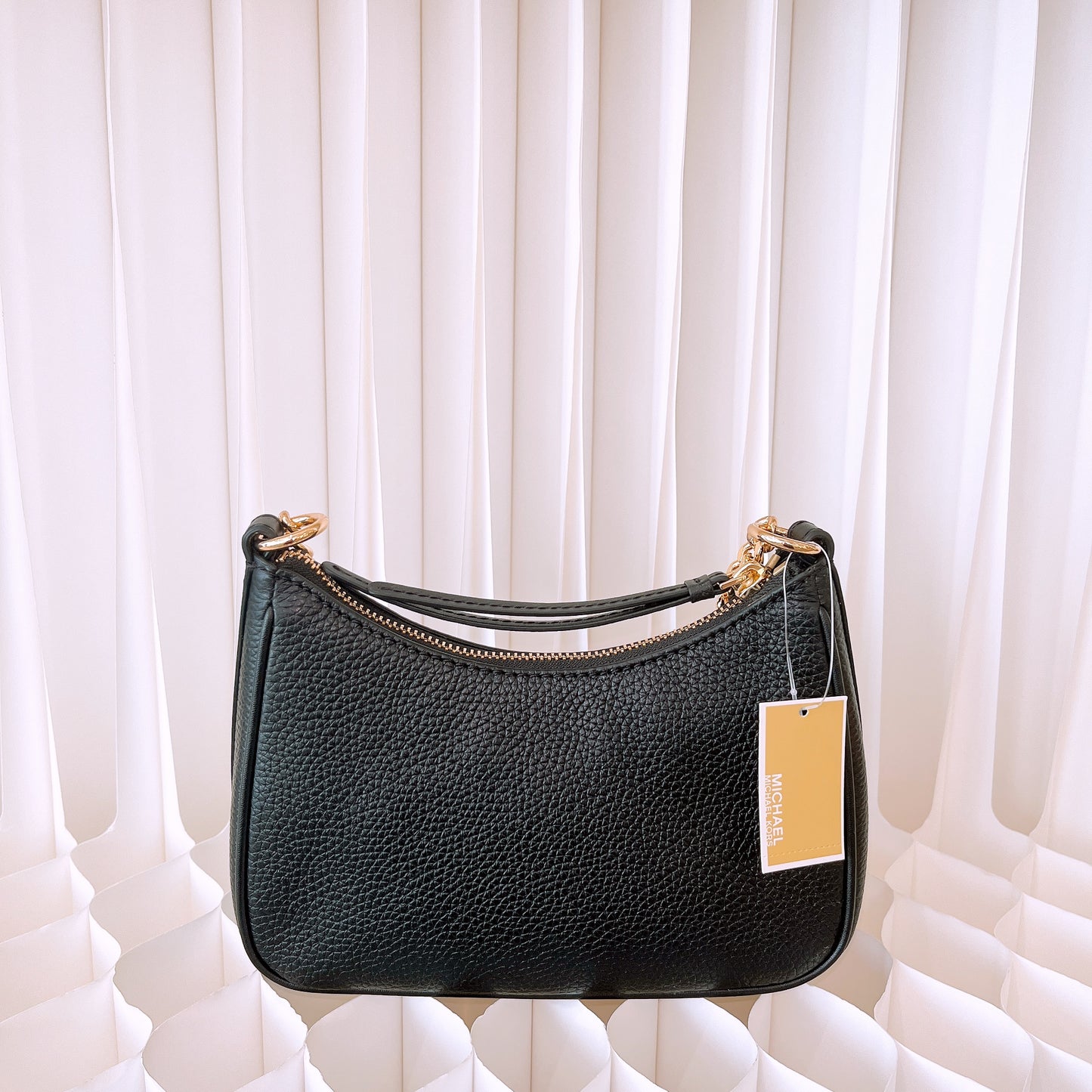 Michael Kors Women's Black Small Shoulder Bag In Grained Leather