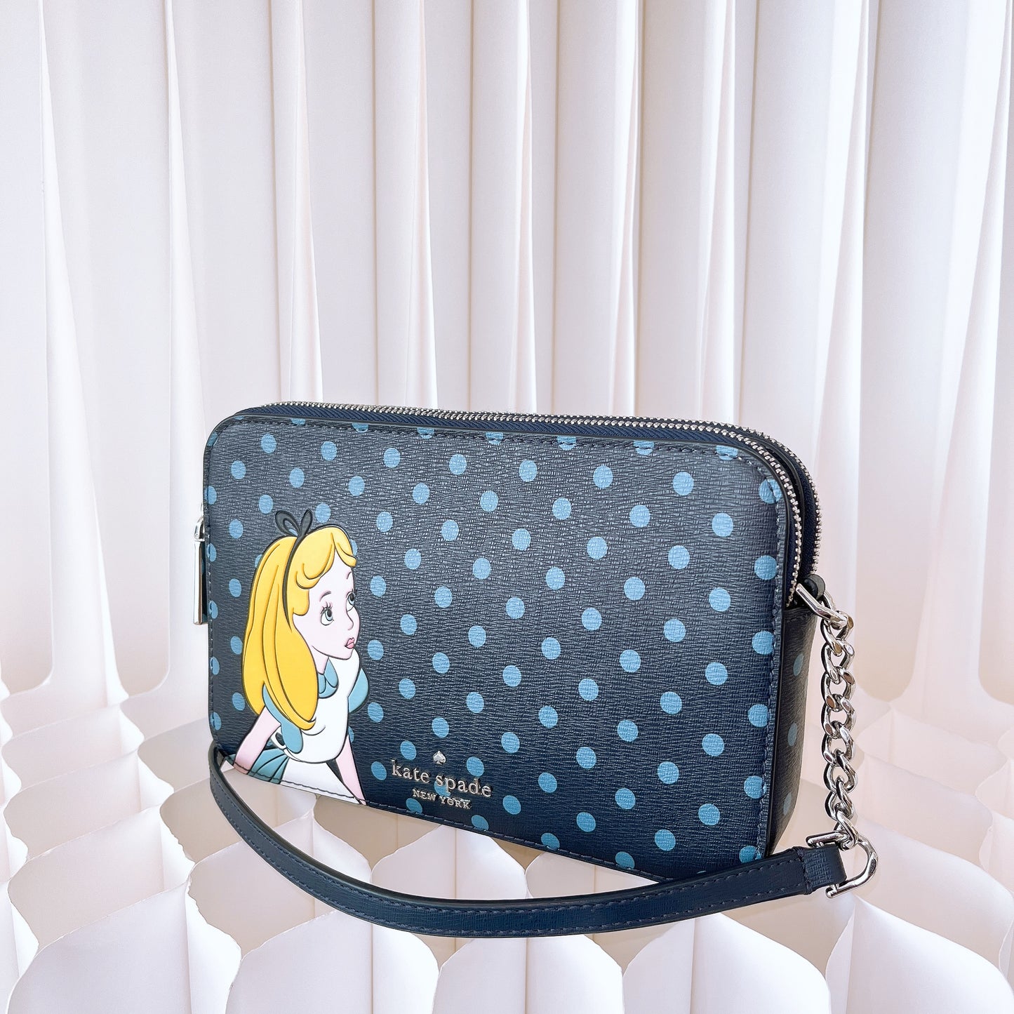 Disney x Kate Spade New York Alice in Wonderland Wallet On Chain Crossbody Bag
