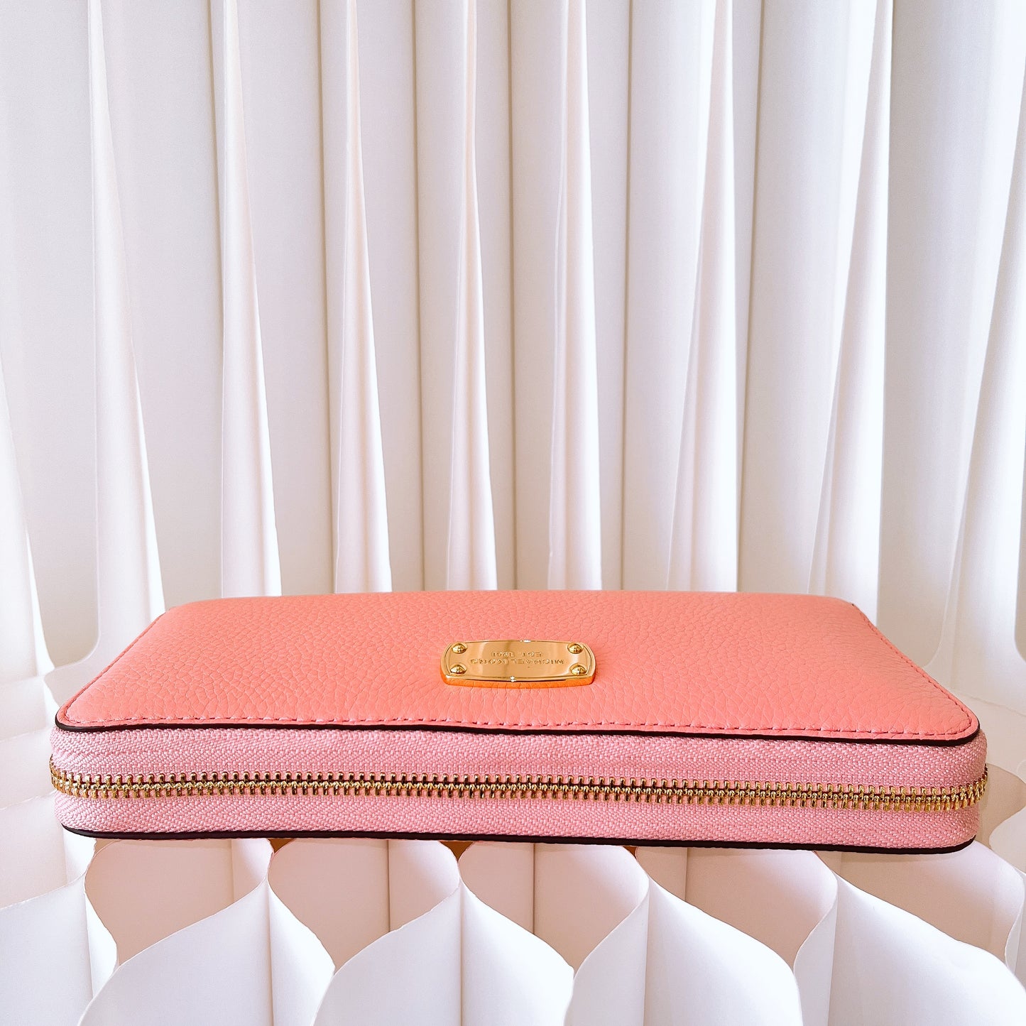 Michael Kors Jet Set Travel Continental Leather Round Zipper Long Wallet In Pink