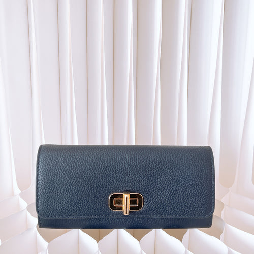 Michael Kors Sullivan Carryall Large Navy Pebbled Leather Turn Lock Wallet