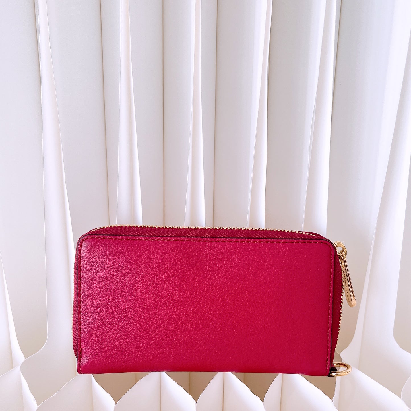 Michael Kors Leather Wallet with Strap in merlot