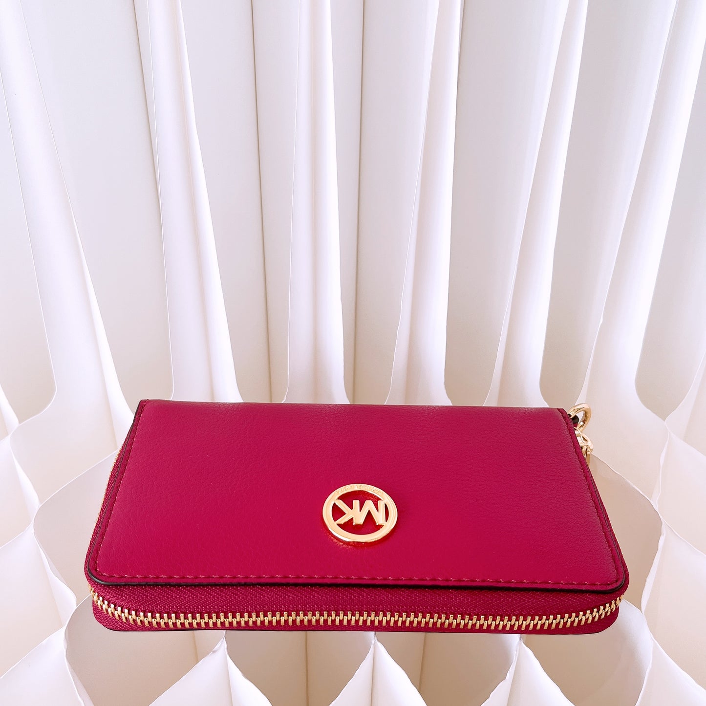 Michael Kors Leather Wallet with Strap in merlot