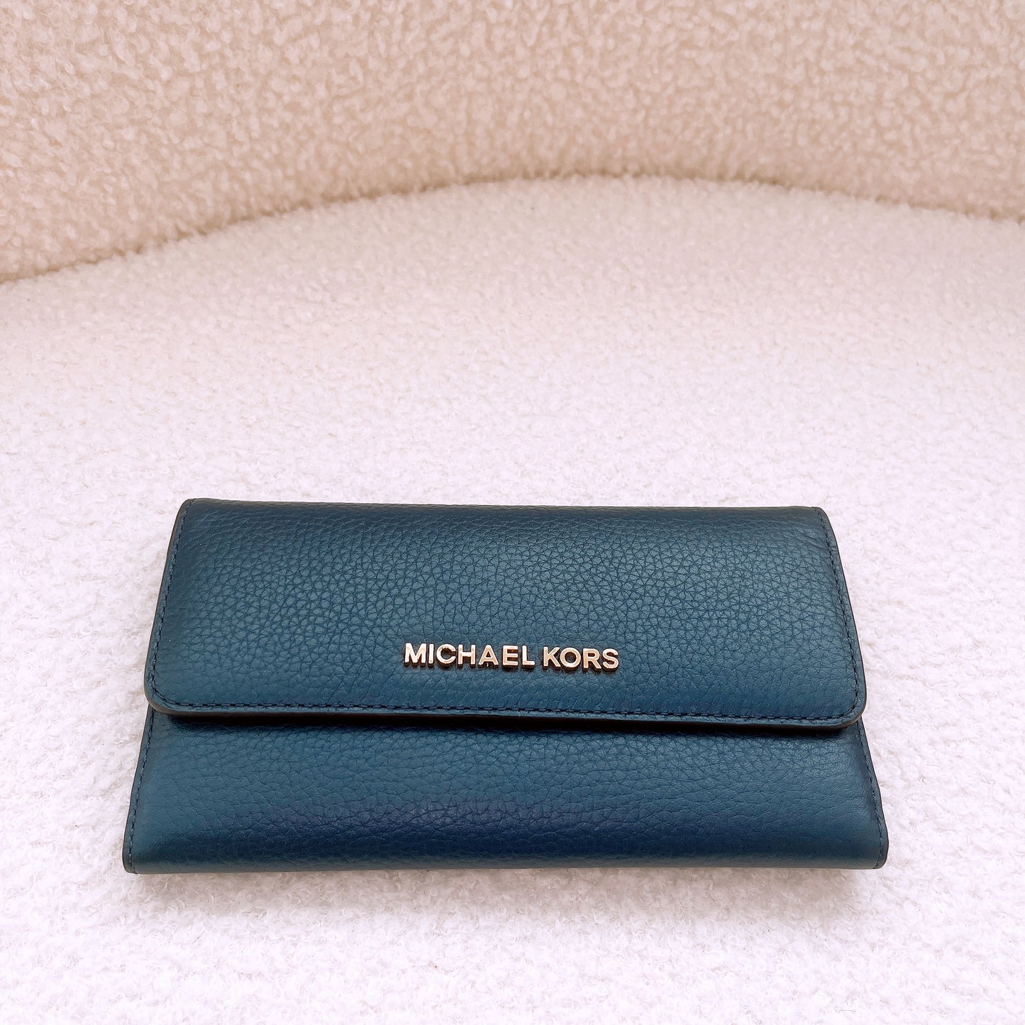 Michael Kors Jet Set Travel Trifold Flap Wallet Navy