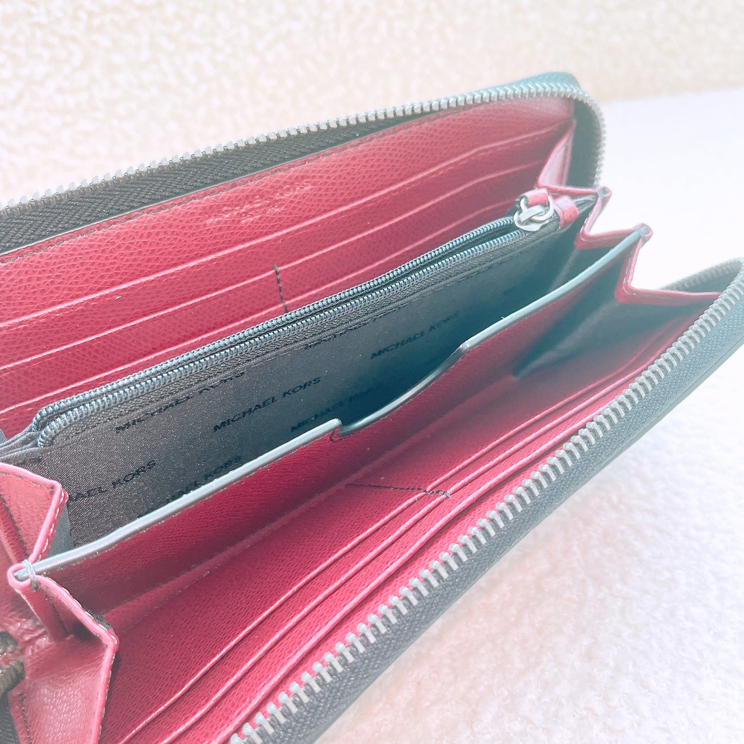 Michael Kors Genuine Mens Jet Set Tech Zip Around Travel Wallet