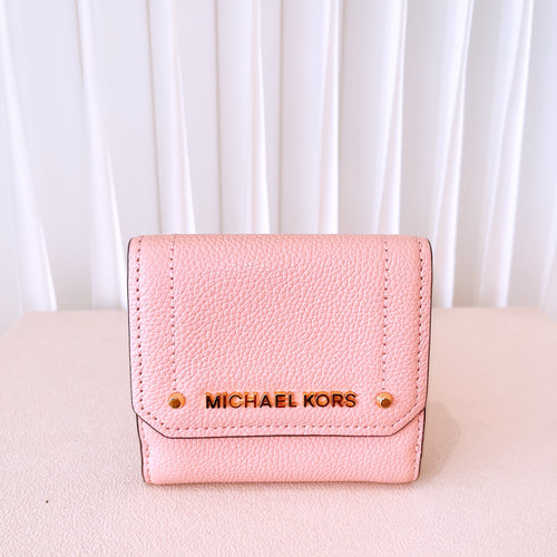 Michael Kors HAYES Leather Medium Trifold Wallet