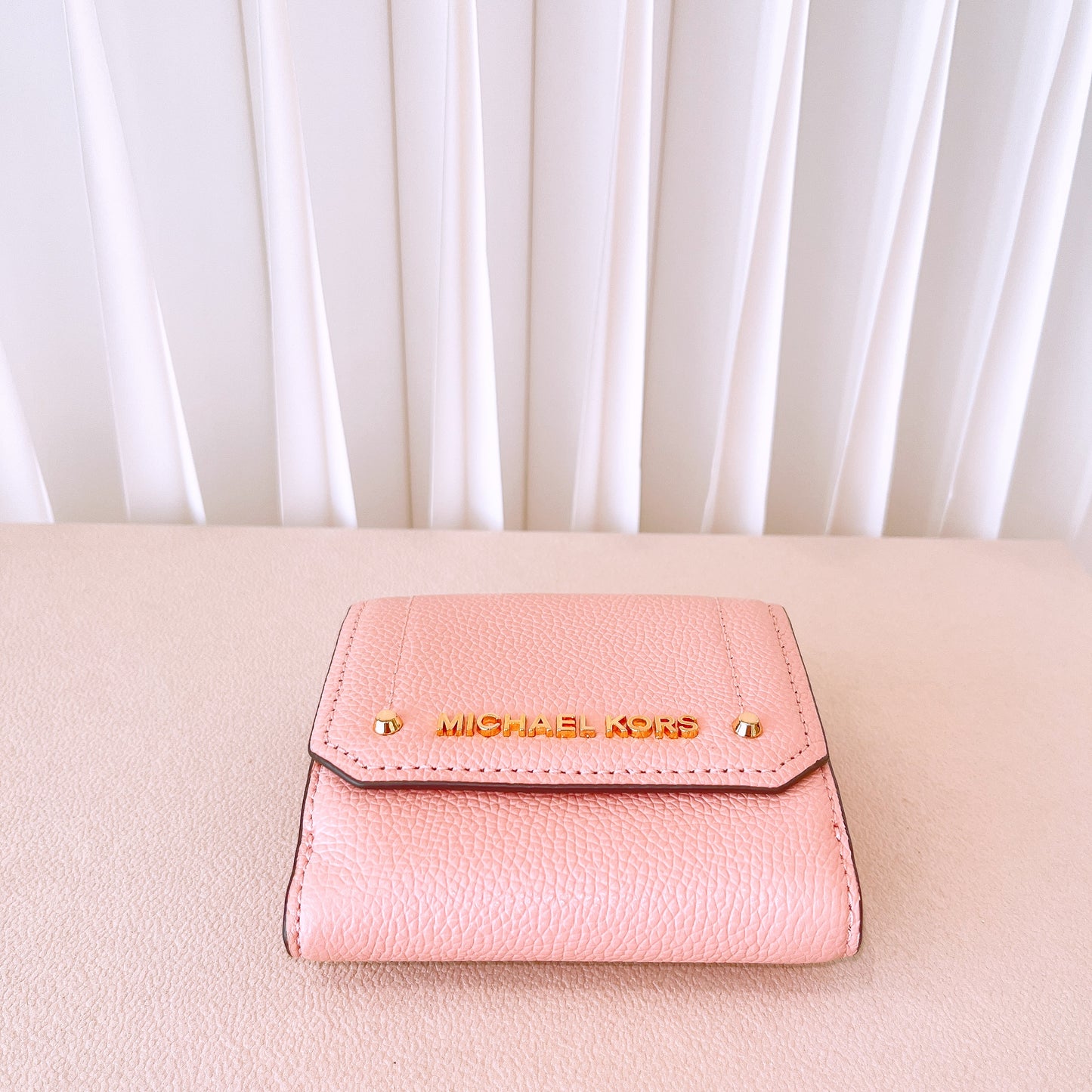 Michael Kors HAYES Leather Medium Trifold Wallet