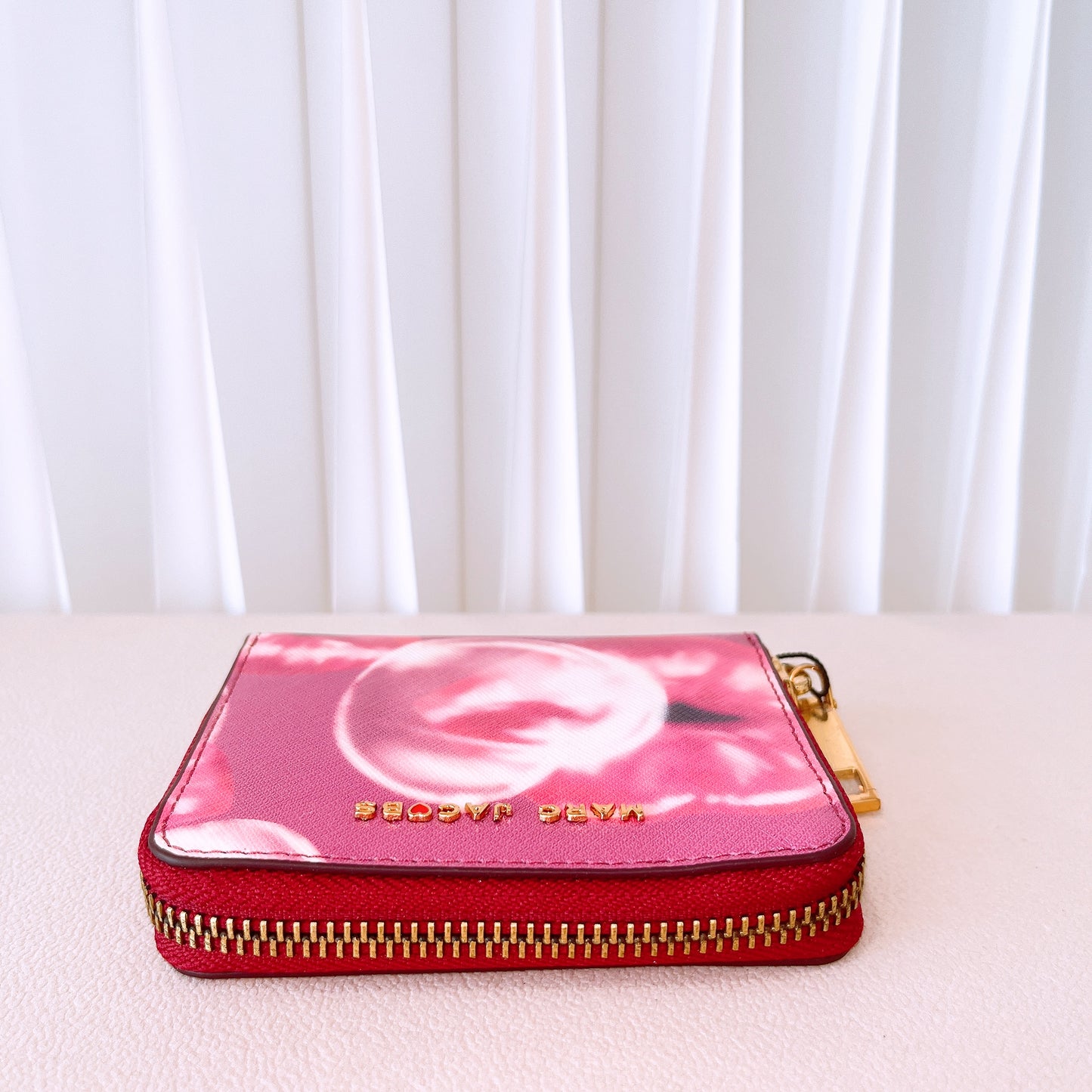 Marc Jacobs Dark Lipstick Multi Kiss Card Case Wallet