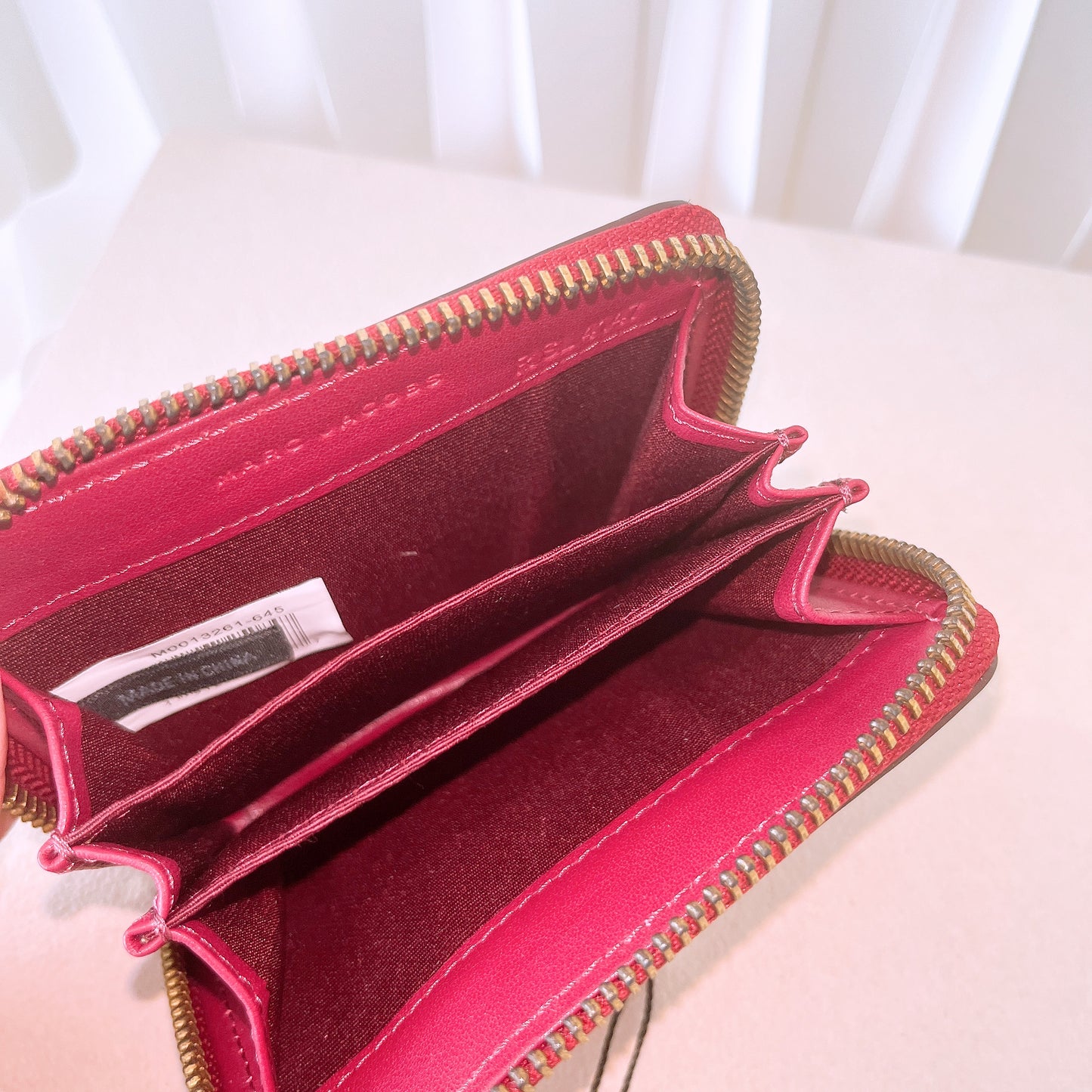 Marc Jacobs Dark Lipstick Multi Kiss Card Case Wallet