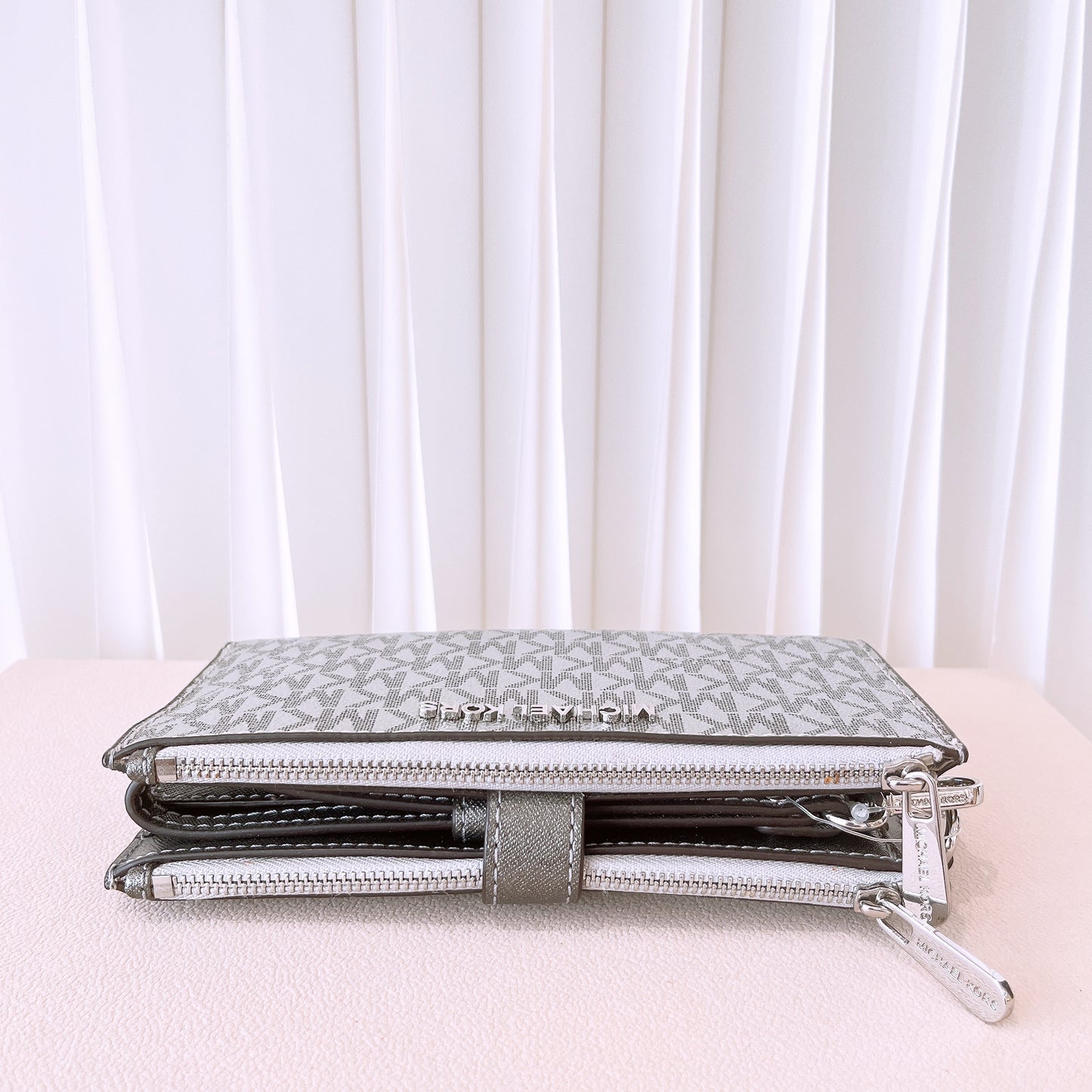 Michael Kors Jet Set Travel Double Zip Wallet Signature Silver