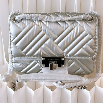 NWT Michael Kors Medium Shoulder Flap Peyton Silver Shoulder Bag Purse