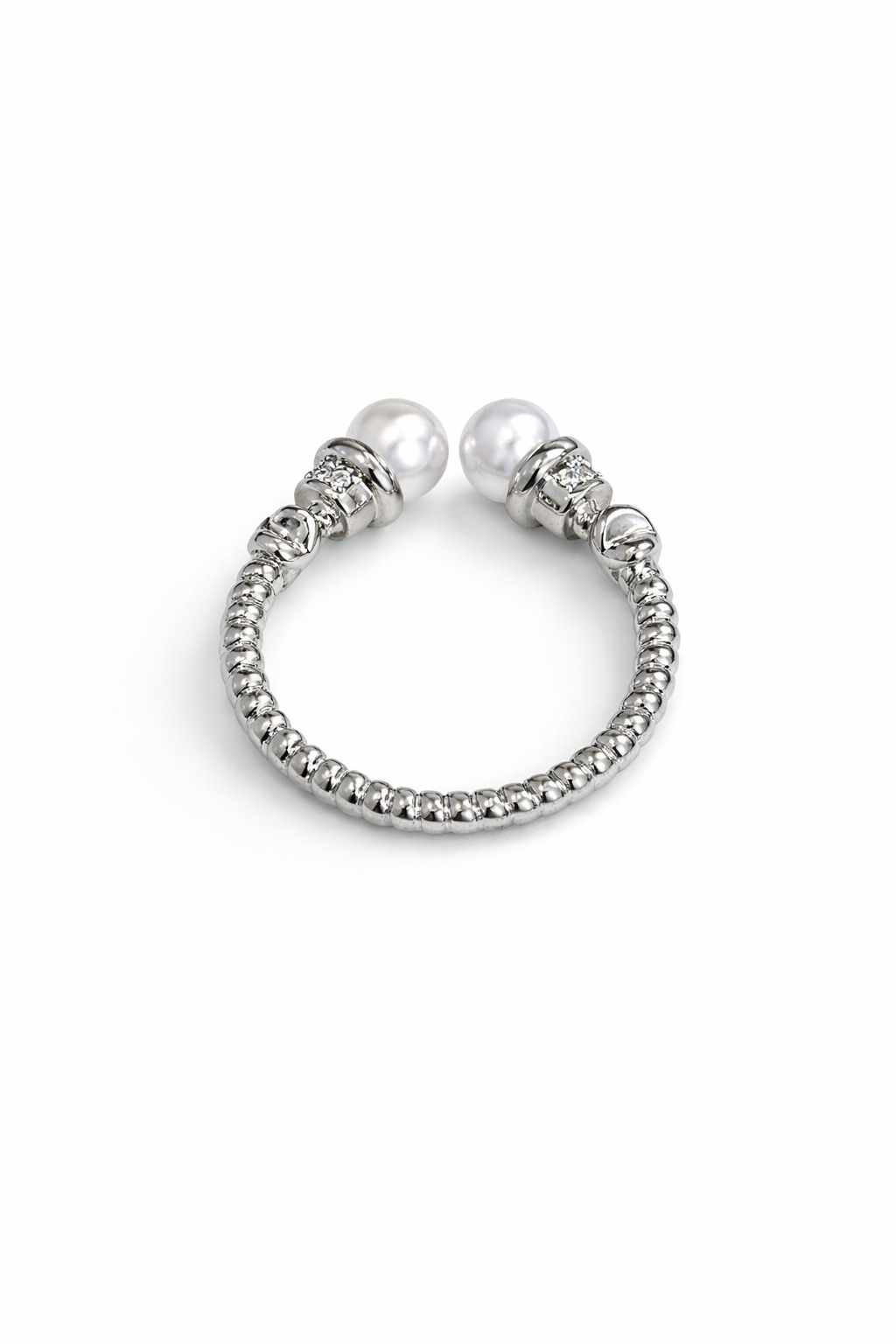 Double beaded twisted pattern opening ring