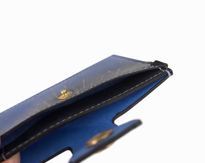 Estée Lauder card holder