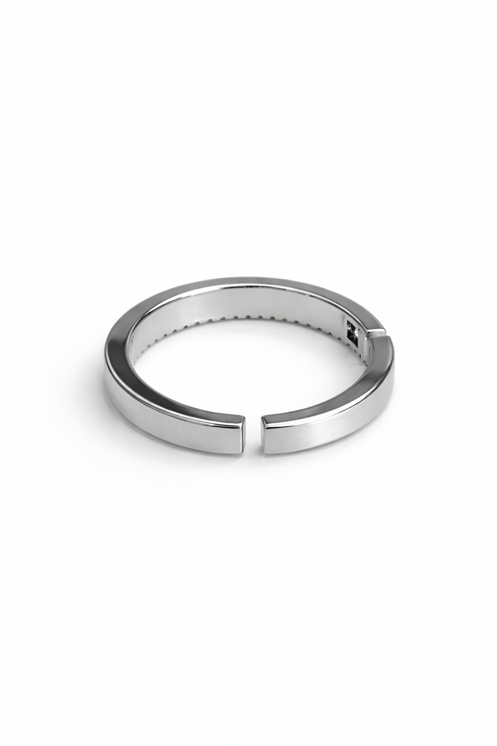 Band Diamond Ring