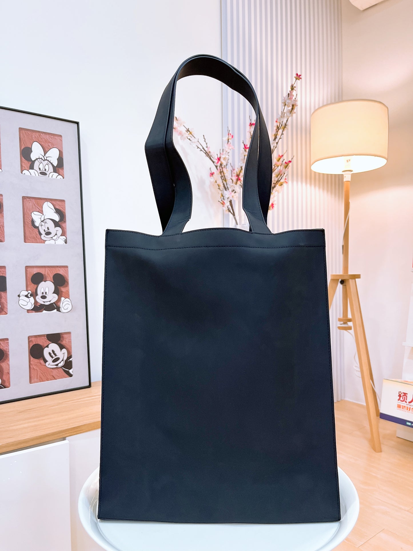 Carolina Herrera Good Girl Parfume Black Tote