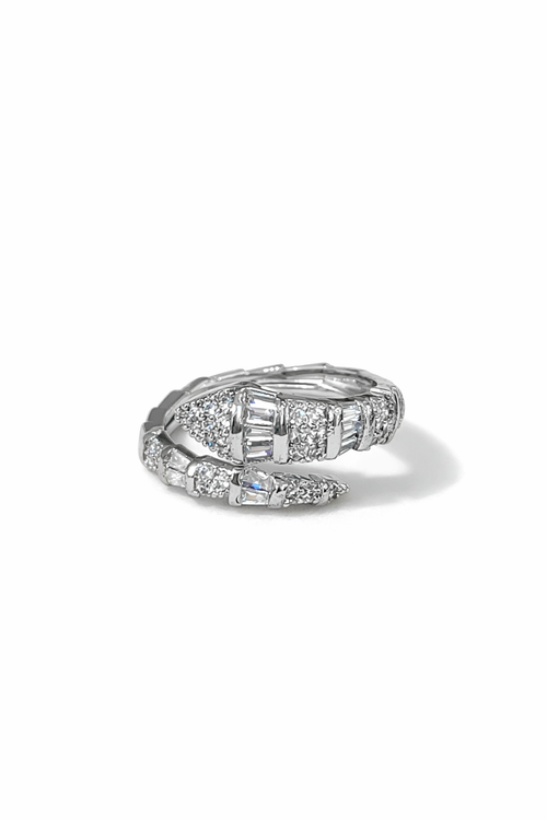 Snake-shaped winding ring