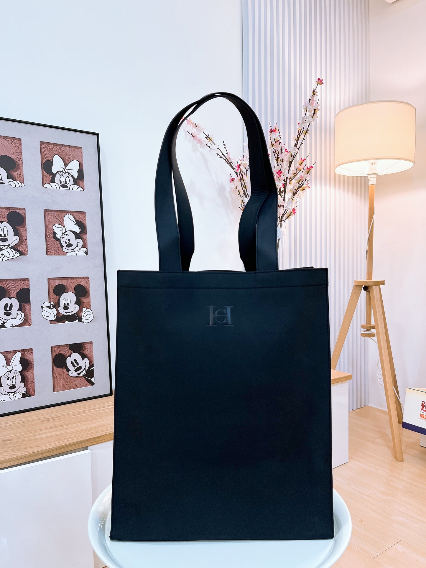 Carolina Herrera Good Girl Parfume Black Tote
