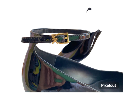 MK black patent leather Mary Jane shoes 💕