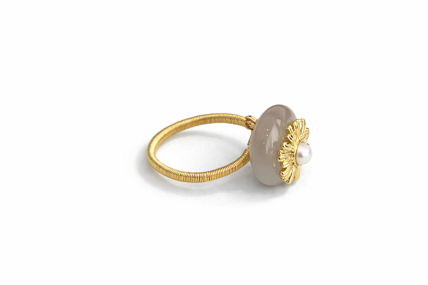 Gray jade-coloured convex round ring