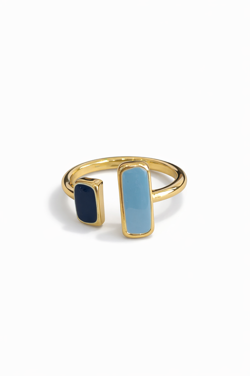 Aqua blue indigo sapphire elegant ring
