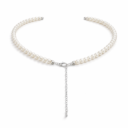 Bow-shaped buckle White pearl necklace