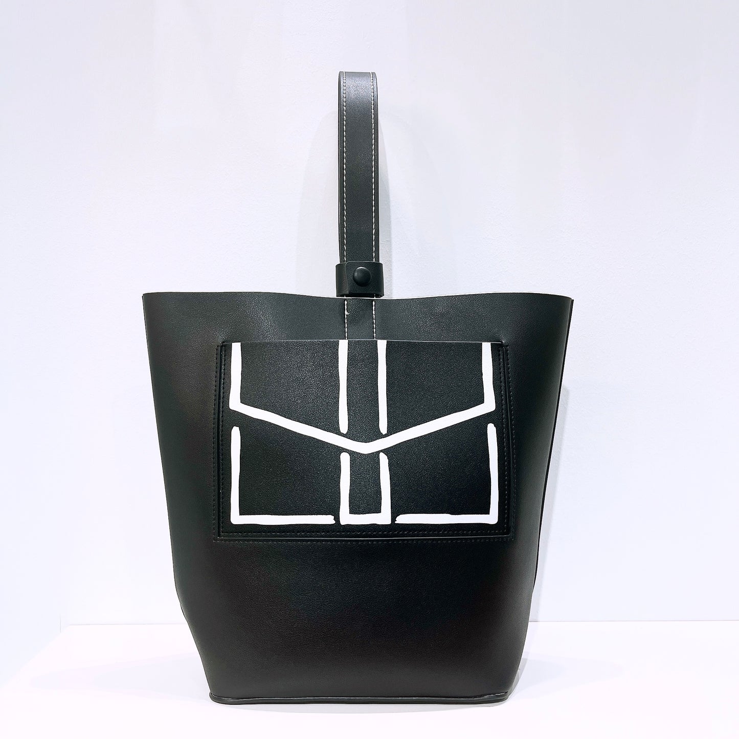 Estee Lauder Parfum Leather Tote Black