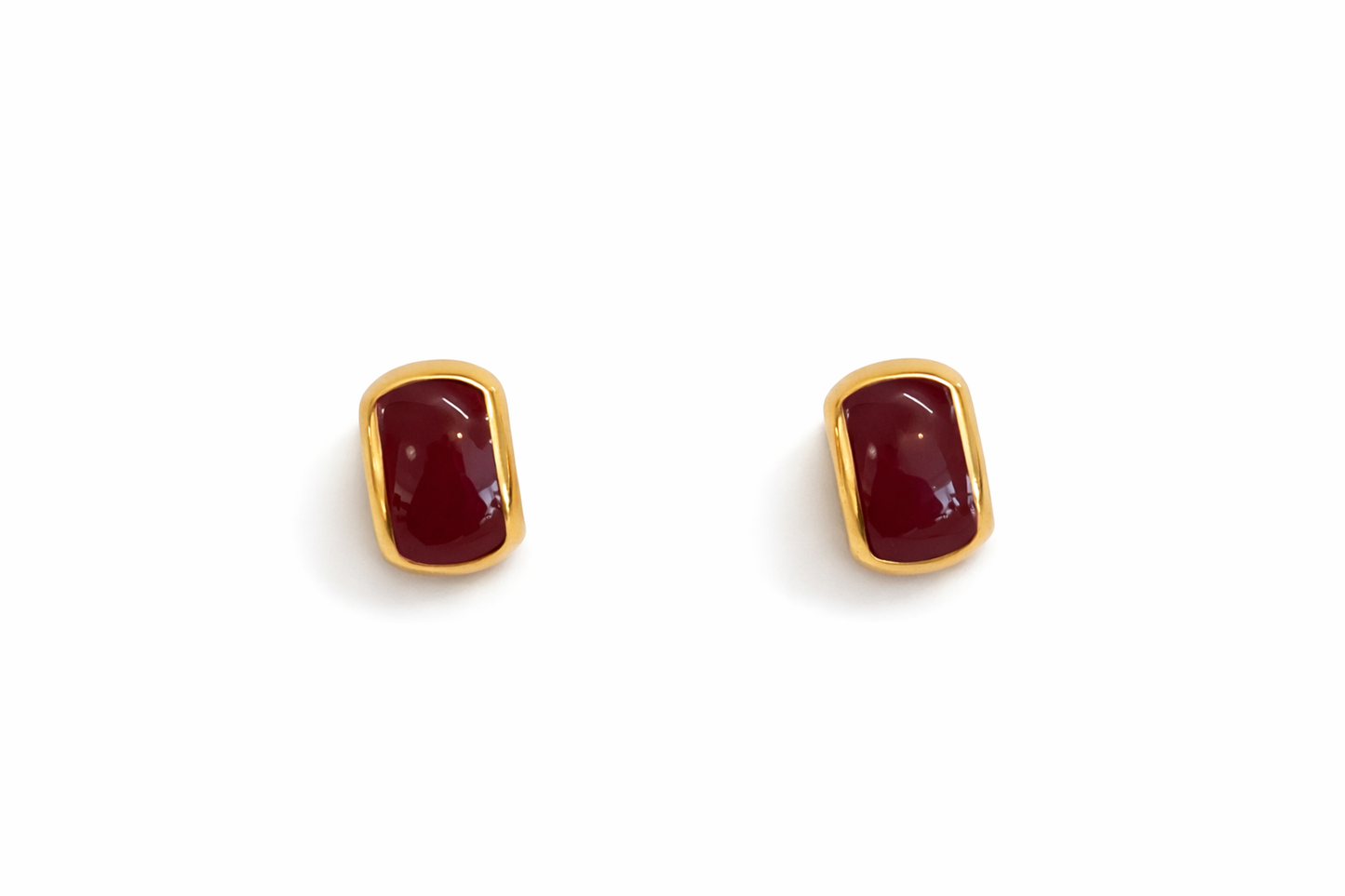 Gold-edged red rectangular earrings